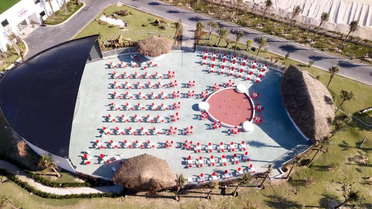 Selectum Noa Resort كام رانه